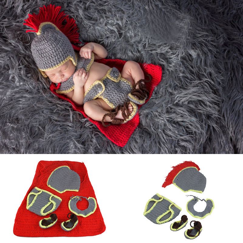 Handmade Crochet Newborn Baby  - Baby Clothing Designer recensione e prezzo